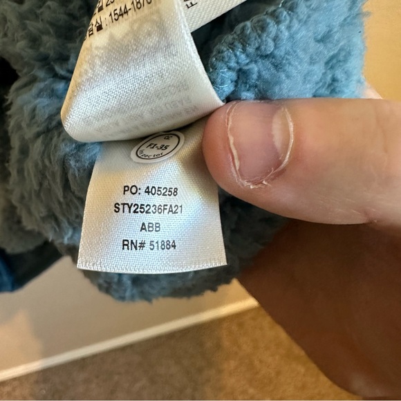 Patagonia Women’s Los Gatos 1/4 Zip Fleece Pullover - Picture 4 of 4